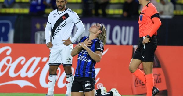 Vasco Humilhado: Tragédia em Campo e Eliminação à Vista!