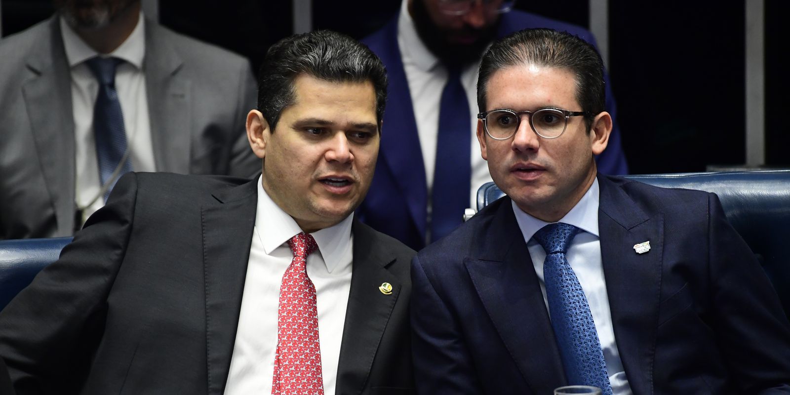Chefes do Senado e da Câmara falam em união contra "agressão" dos EUA